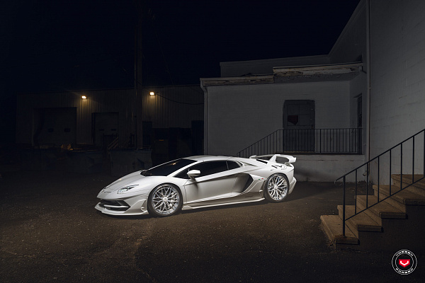 Фото дисков Vossen S21-02 (3-Piece) Глянцевый лак на Lamborghini Aventador