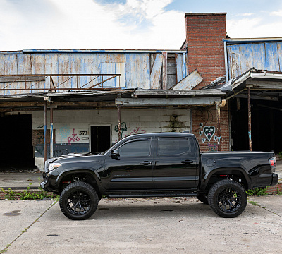 Фото дисков Vossen HF6-4 на Toyota Tacoma III