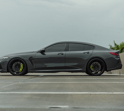 Фото дисков Vossen S17-04 на BMW 8/M8