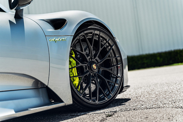 Фото дисков Anrky AN20 Aerosport Глянцевый темный лак на Porsche 918 Spyder