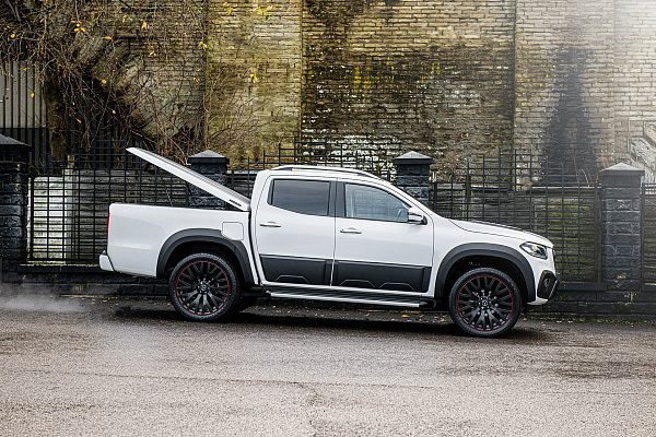 Фото дисков Kahn Kahn RS Черный сатин на Mercedes-Benz X-Class