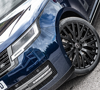 Фото дисков Kahn RS-2 на Range Rover V