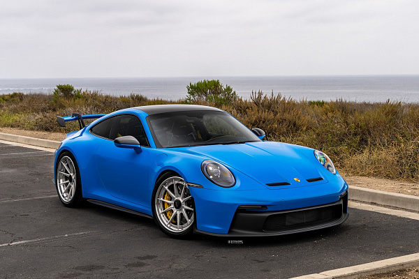 Фото дисков Strasse Wheels SV10 Deep Concave FS Глянцевый лак на Porsche 911 VIII