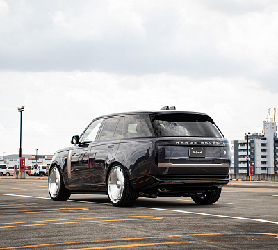 Фото дисков HRE L108M на Land Rover Range Rover V