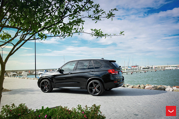 Фото дисков Vossen HF-1 Алмазная проточка на BMW X5/X5 M (F15/F85)