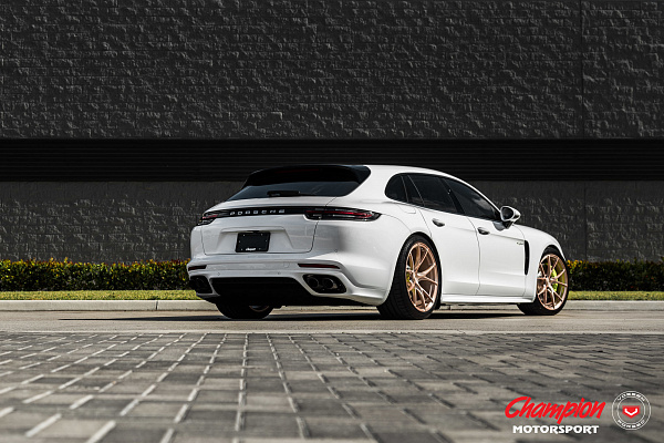 Фото дисков Vossen RS74 Глянцевая медь на Porsche Panamera II