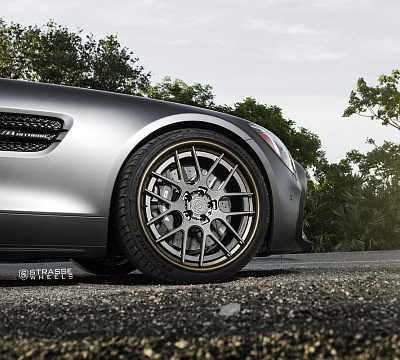 Фото дисков Strasse Wheels SM7 Deep Concave FS на Mercedes-Benz AMG GT I