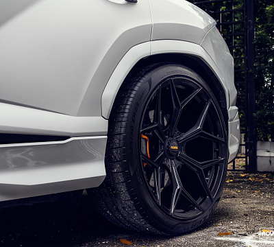 Фото дисков NOVITEC NL4 на Lamborghini Urus