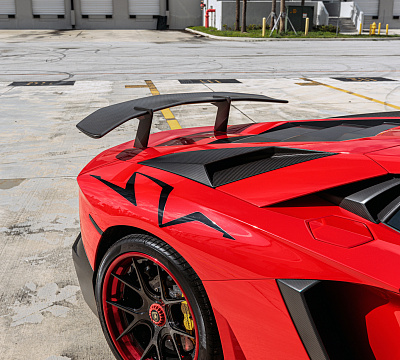 Фото дисков Strasse Wheels SM5R Deep Concave FS на Lamborghini Aventador