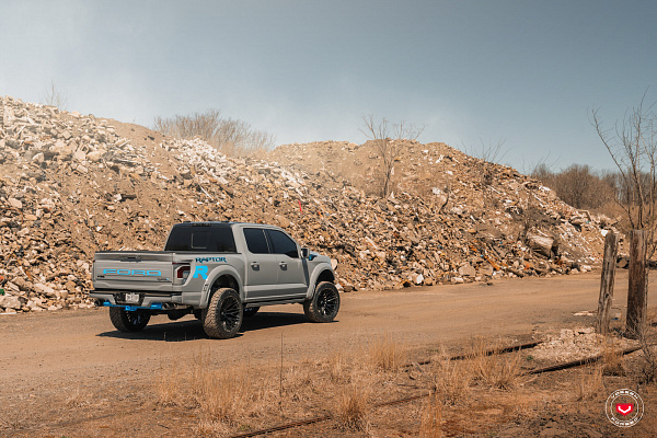 Фото дисков Vossen VFX-04 Черный глянец на Ford F-150 XIV