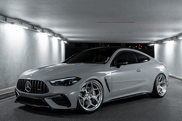 Фото дисков Radi8 Raijin Глянцевый лак на Mercedes-Benz CLE