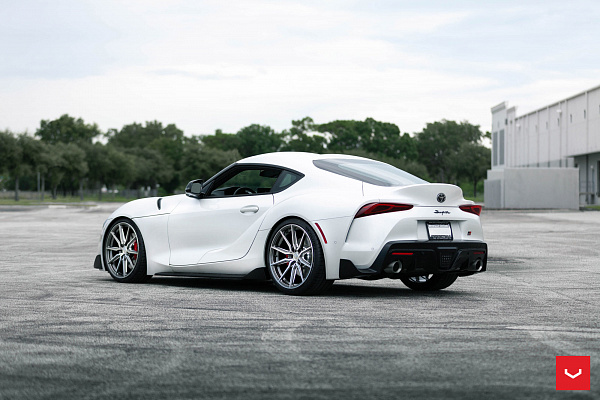 Фото дисков Vossen HF-3 Алмазная проточка на Toyota Supra A90