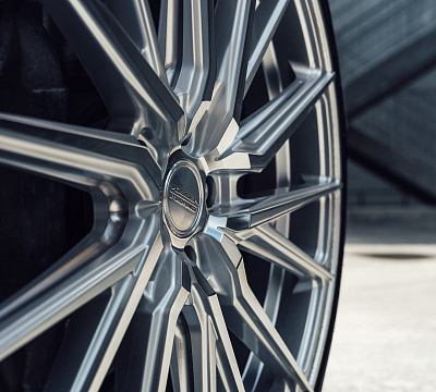 Фото дисков Vossen HF-4T на Lexus LS IV