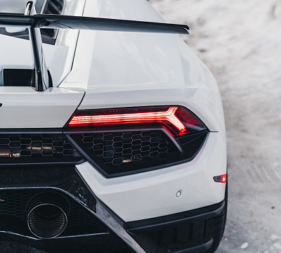 Фото дисков Brixton Forged PF10 на Lamborghini Huracan