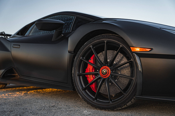 Фото дисков HRE RC103 Черный сатин на Lamborghini Huracan