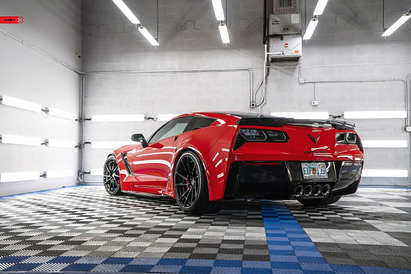 Фото дисков Anrky AN23 Черный глянец на Chevrolet Corvette C7