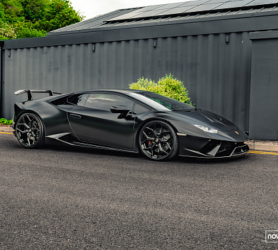 Фото дисков NOVITEC NL4 на Lamborghini Huracan