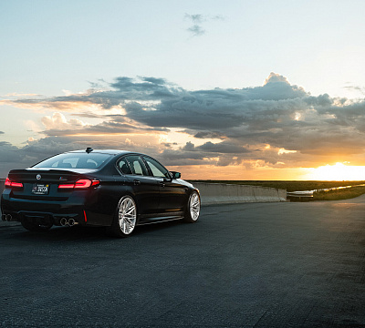 Фото дисков Vossen S21-02 на BMW 5/M5 (G30/F90)