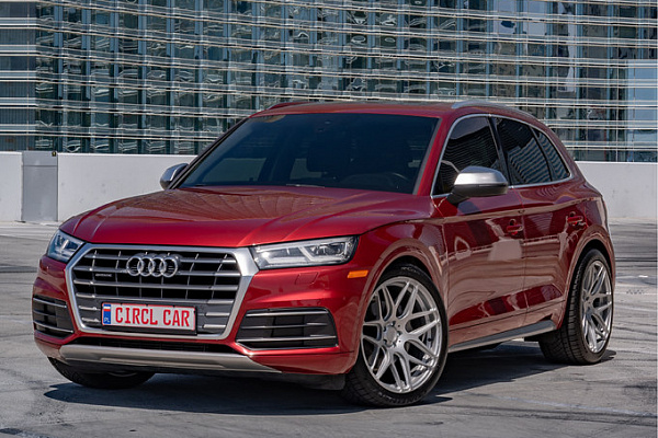 Фото дисков MRR FS01 Серебро на Audi Q5 (FY)