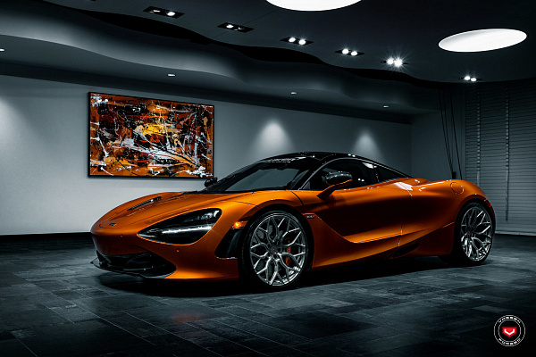 Фото дисков Vossen S17-01 Глянцевый темный лак на McLaren 720S