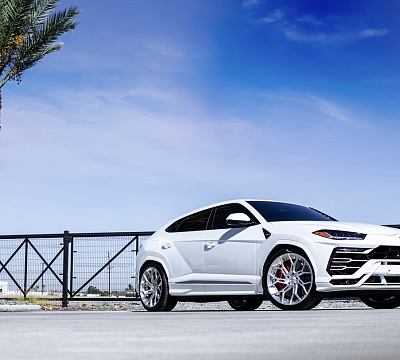 Фото дисков Savini SV72 на Lamborghini Urus