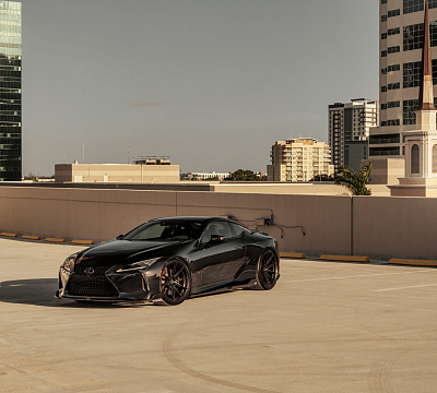 Фото дисков Vossen HFX-2 (5-Lug) на Lexus LC 500