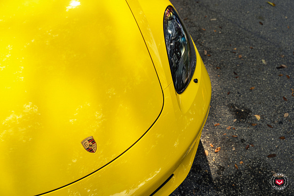 Фото дисков Vossen CG-210 Сатиновый графит на Porsche Cayman III