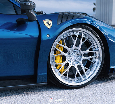 Фото дисков Anrky RS2.3 на Ferrari F8