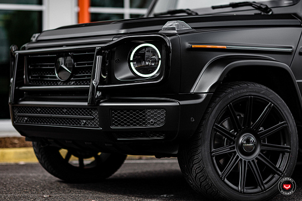 Фото дисков Vossen S17-12 Черный сатин на Mercedes-Benz G-Class III