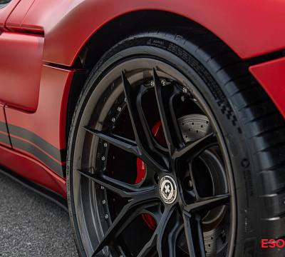 Фото дисков HRE S101SC на Ford GT I
