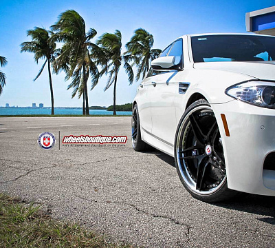 Фото дисков HRE S107 на BMW 5/M5 (F10)