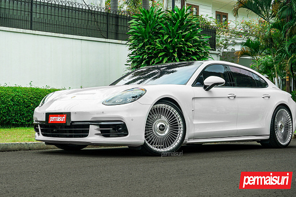 Фото дисков Vossen S17-16 Глянцевый лак на Porsche Panamera II