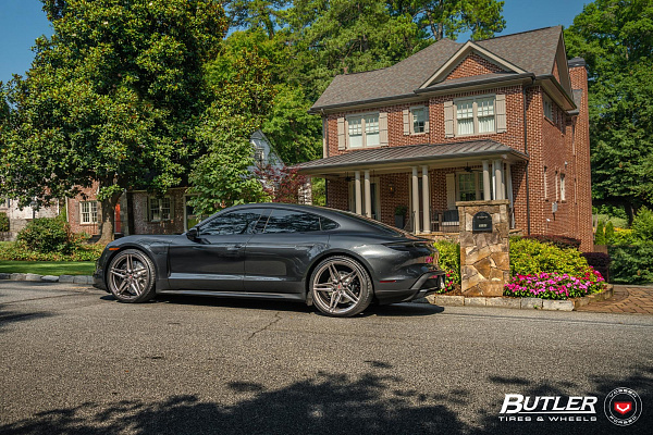 Фото дисков Vossen EVO-1 Глянцевый темный лак на Porsche Taycan I
