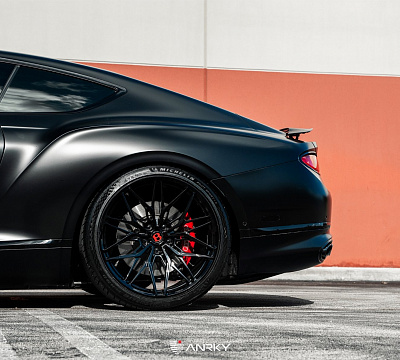 Фото дисков Anrky S1-X1 на Bentley Continental GT III