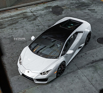 Фото дисков Strasse Wheels SV1 Deep Concave Monoblock на Lamborghini Huracan