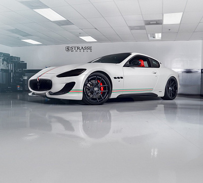 Фото дисков Strasse Wheels SM5 Deep Concave на Maserati GranTurismo I