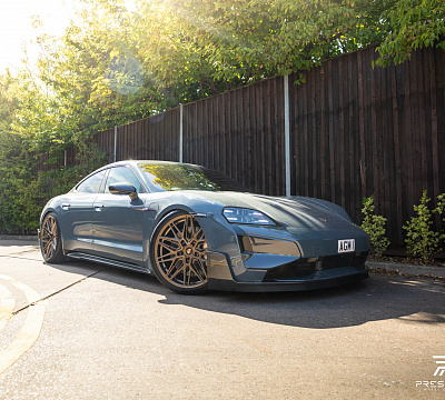 Фото дисков Vossen HF-7 на Porsche Taycan I