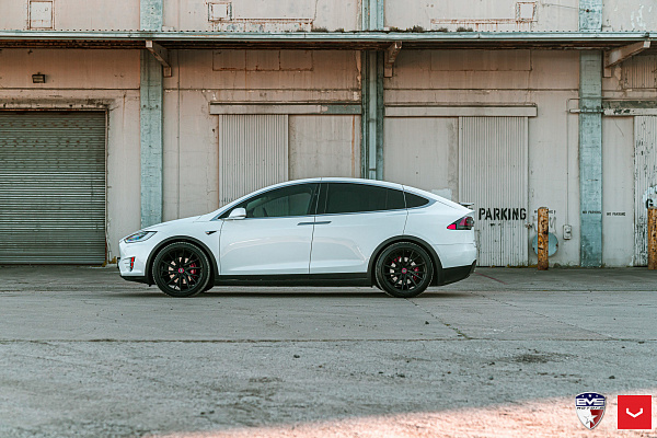 Фото дисков Vossen HF-4T Черный сатин на Tesla Model X