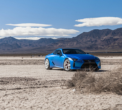 Фото дисков Vossen CG-205T на Lexus LC 500