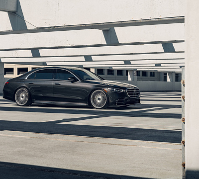 Фото дисков Vossen S17-16 на Mercedes-Benz S-Class (W223)