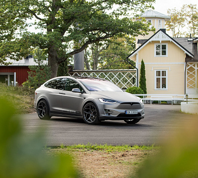 Фото дисков Vossen CG-205T на Tesla Model X
