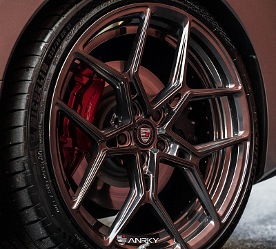 Фото дисков Anrky S2-X4 на Chevrolet Corvette C8