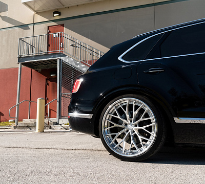 Фото дисков Anrky AN30 на Bentley Bentayga