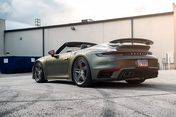 Фото дисков HRE S107SC Сатиновый темный лак на Porsche 911 VIII