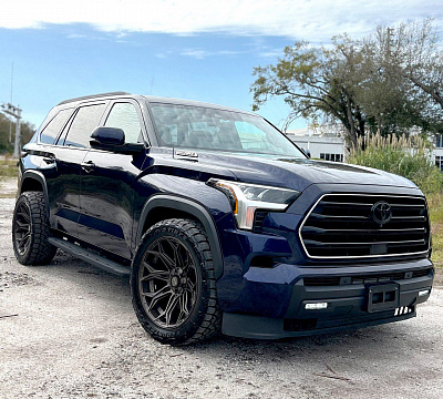 Фото дисков 4PLAY 4P83 на Toyota Sequoia III