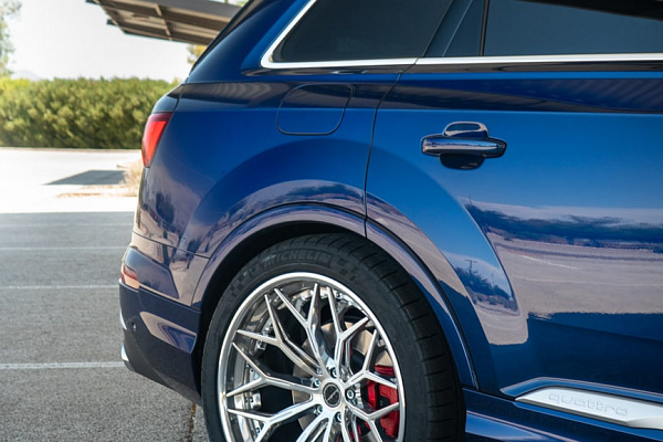 Фото дисков Brixton Forged CM6-R Полированный лак на Audi Q7 (4M)
