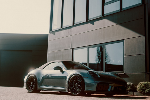 Фото дисков Brixton Forged CM6-RS Черный сатин на Porsche 911 VIII