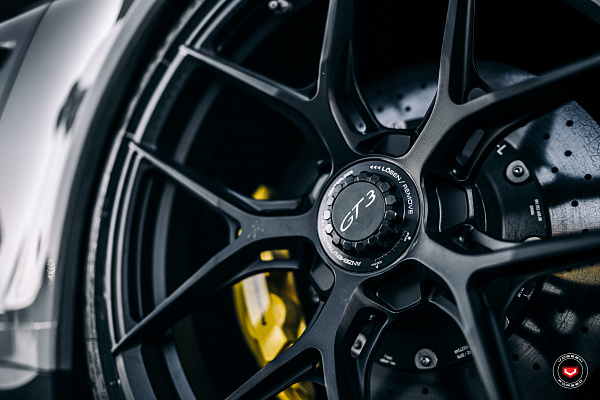 Фото дисков Vossen S21-01 Черный сатин на Porsche 911 VII