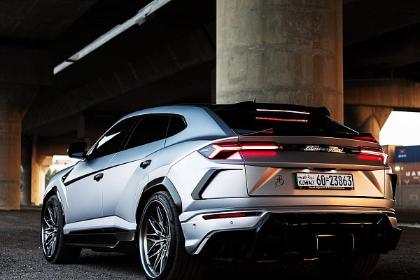 Фото дисков Anrky S3-X1 Глянцевый темный лак на Lamborghini Urus