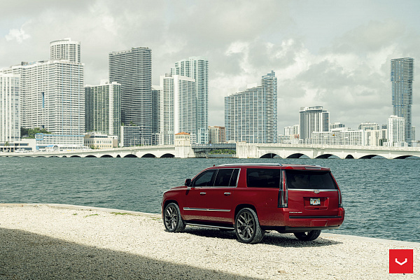 Фото дисков Vossen HF6-4 Матовый графит на Cadillac Escalade IV